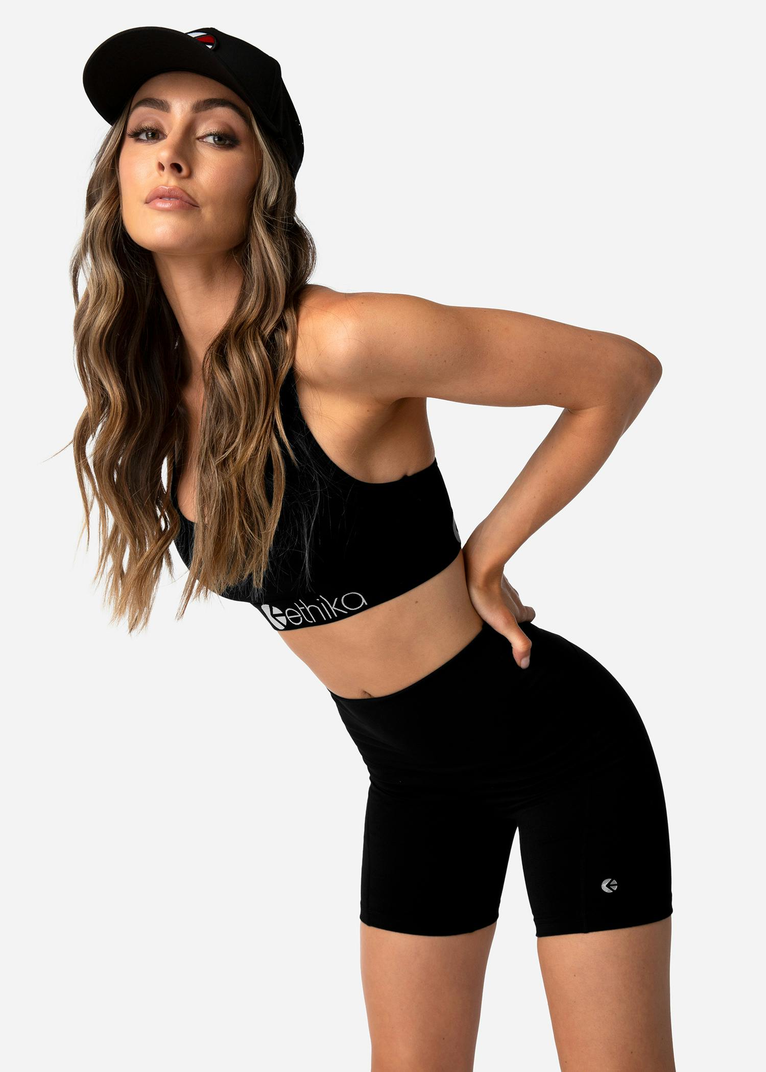 Tiebreaker Short - Black | Alo Yoga